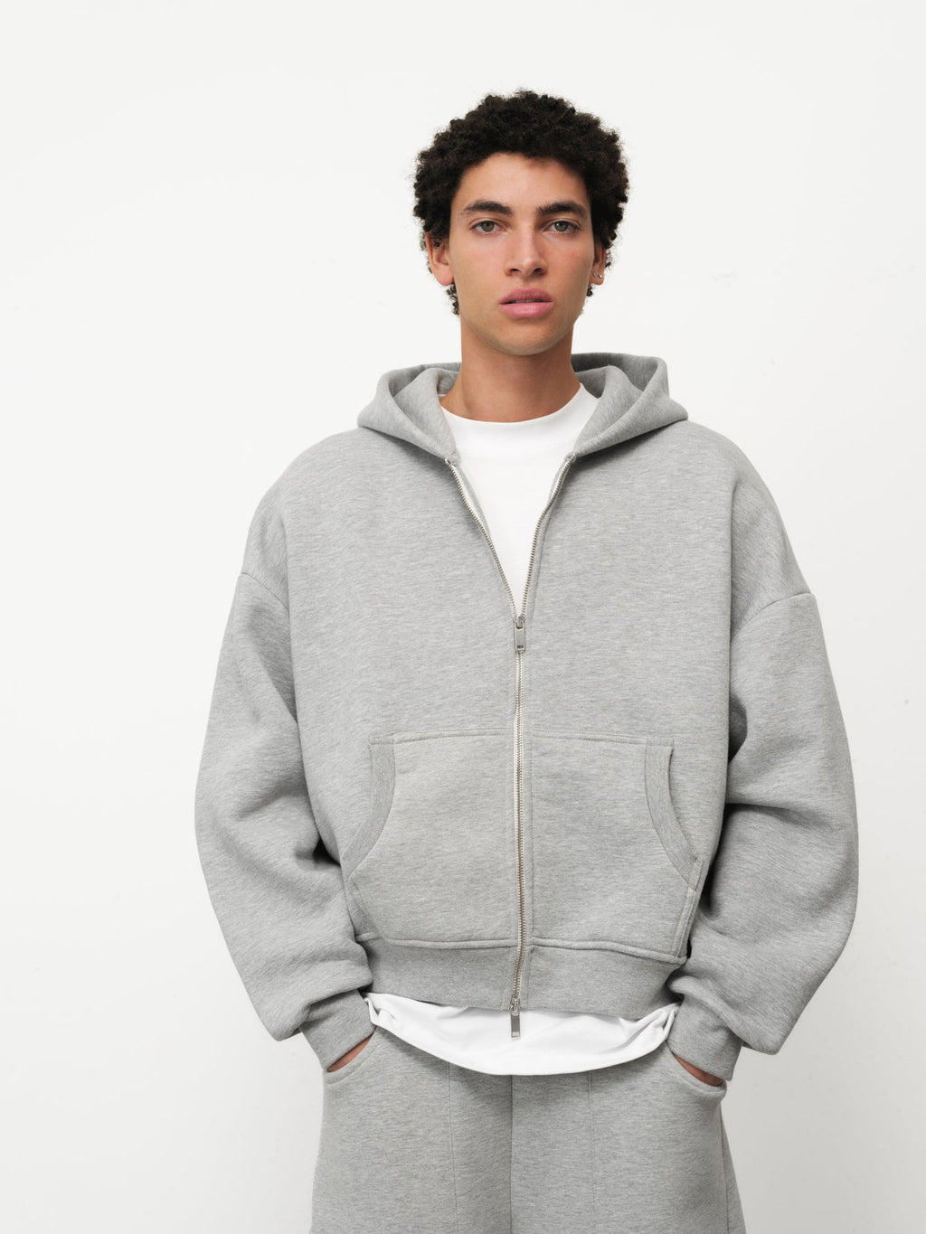 COZY ZIP UP - GREY