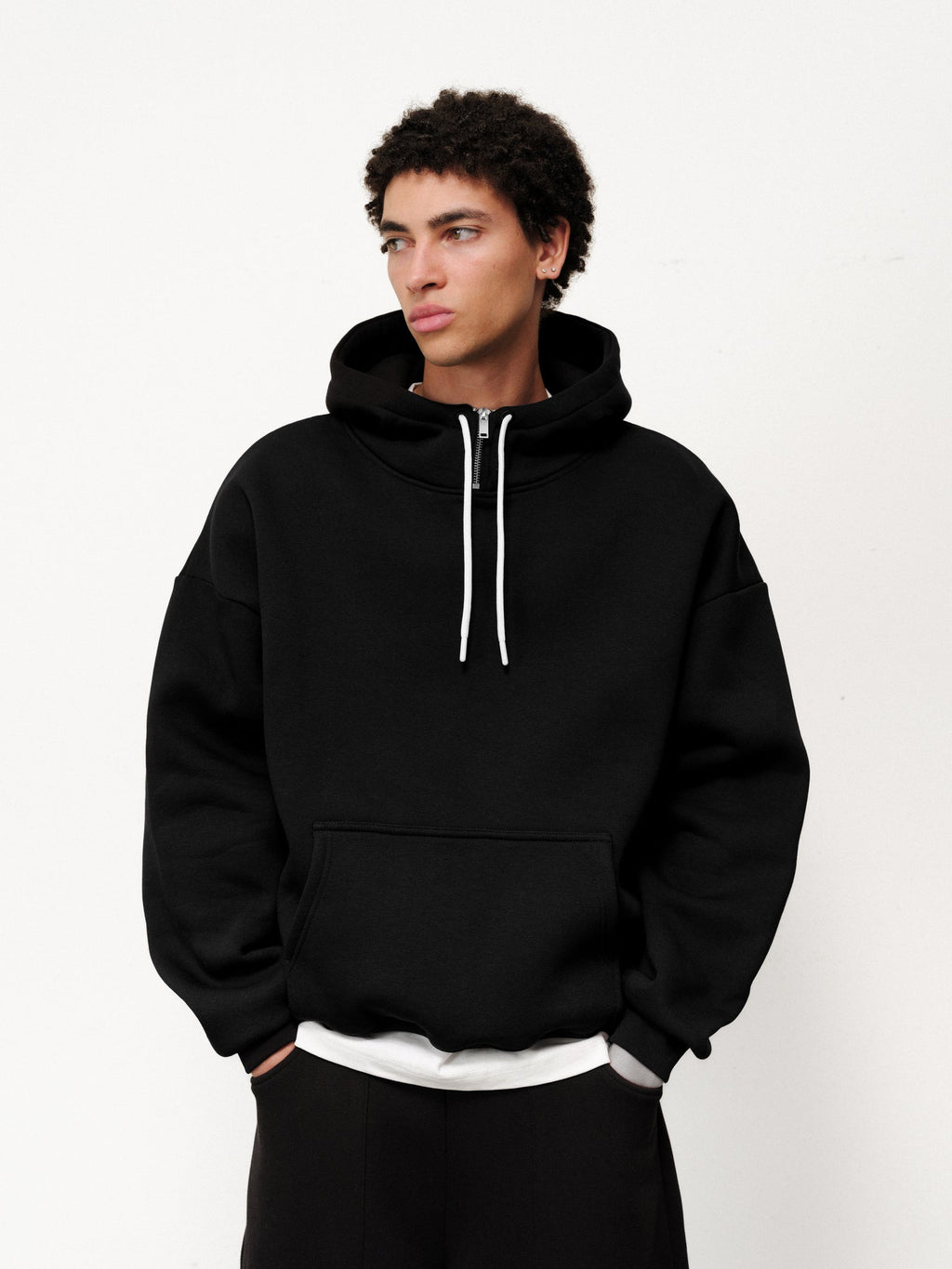 COZY TECH HOODIE - BLACK