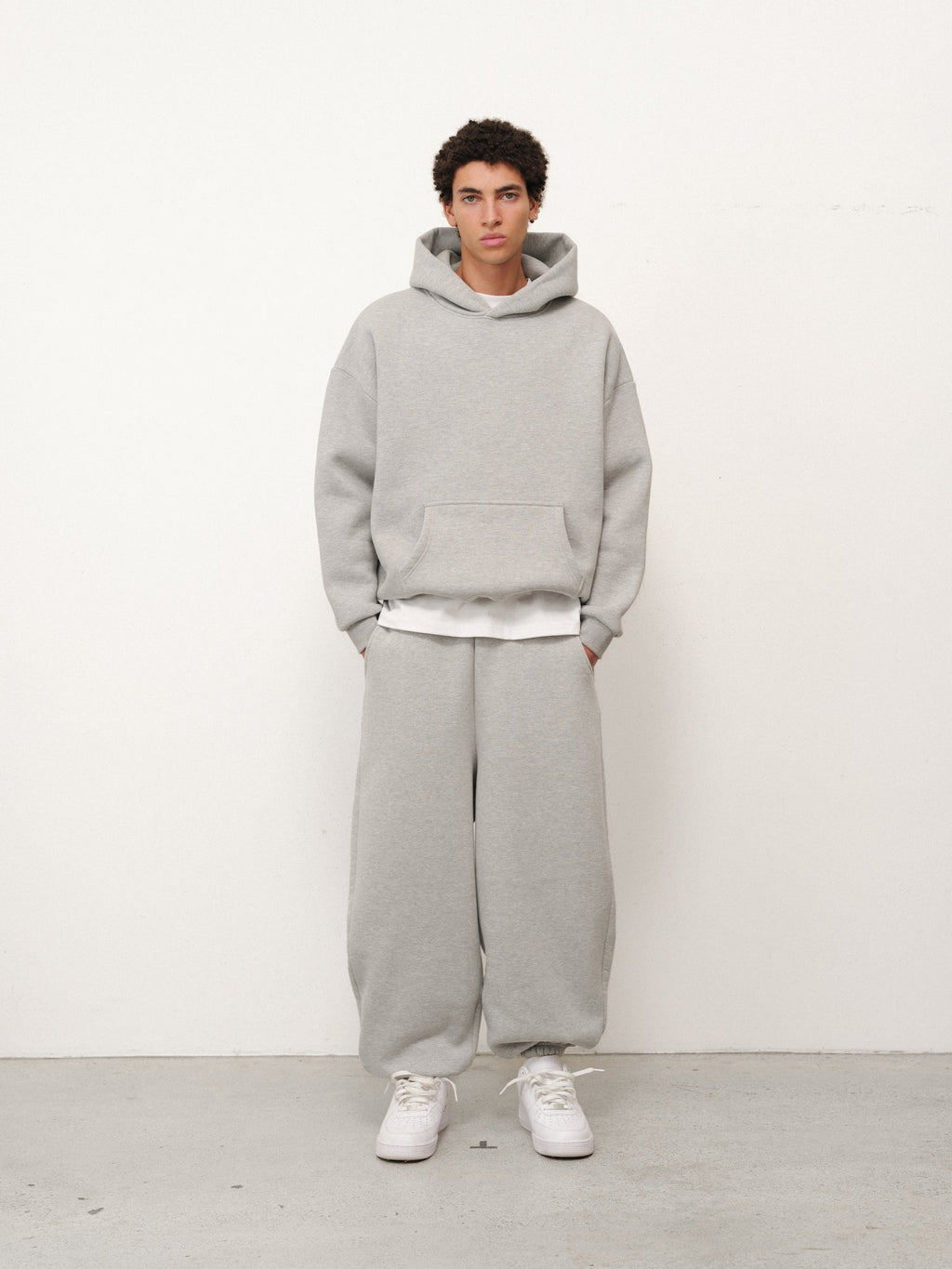 COZY HOODIE - GREY