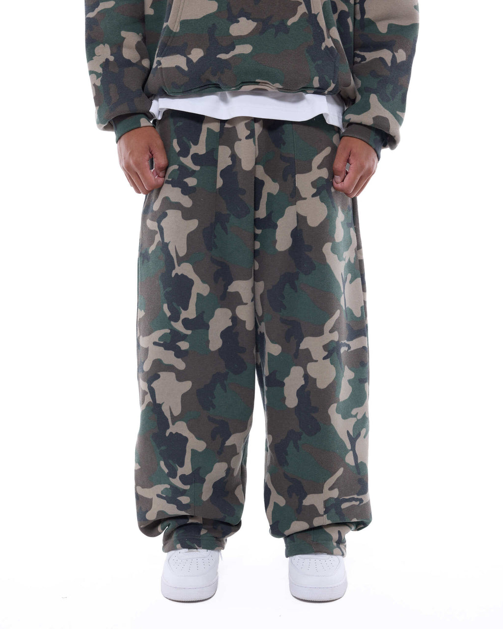 COZY STRAIGHT LEG SWEATS - CAMO