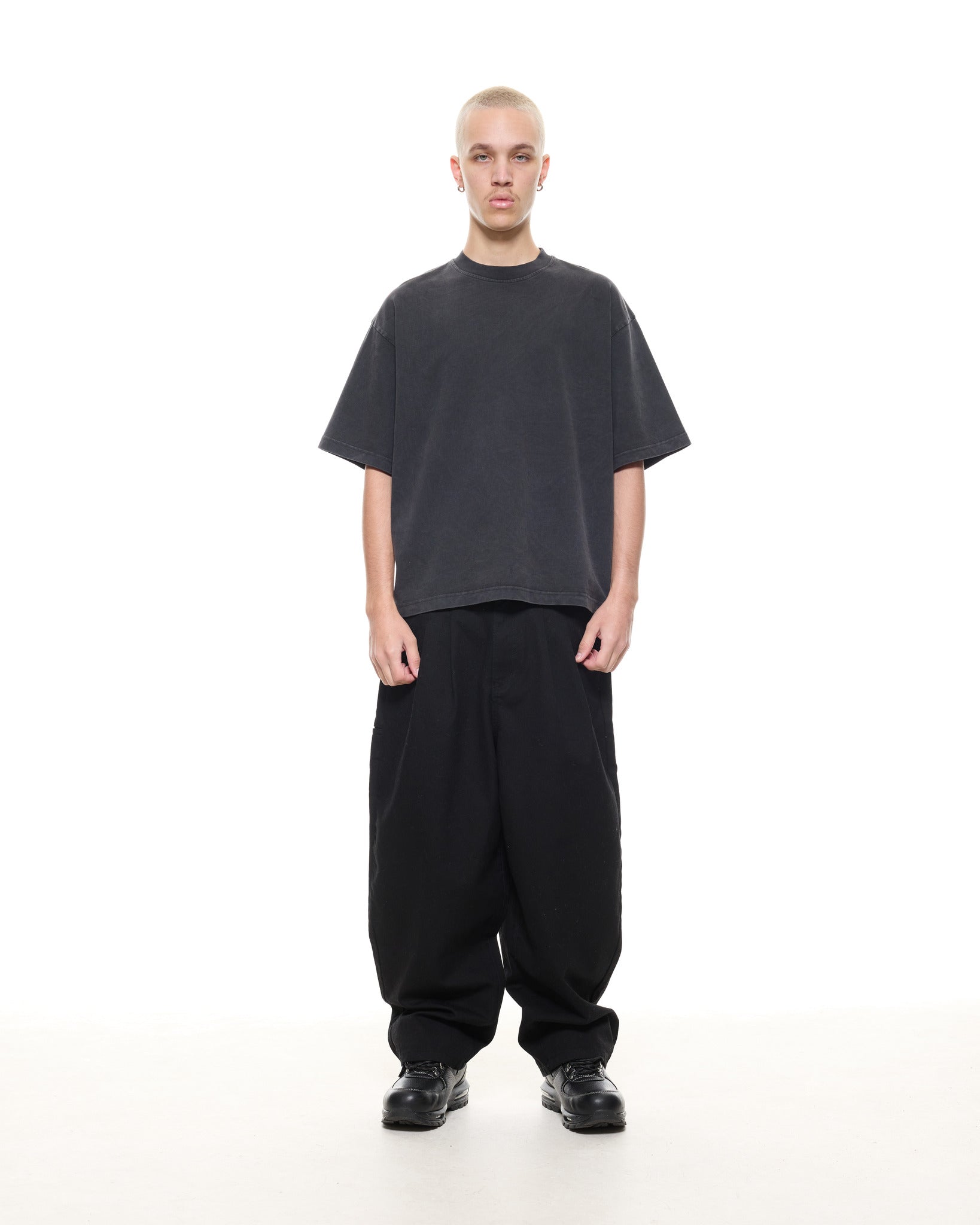 SIGNATURE BLANK T-SHIRT - WASHED BLACK