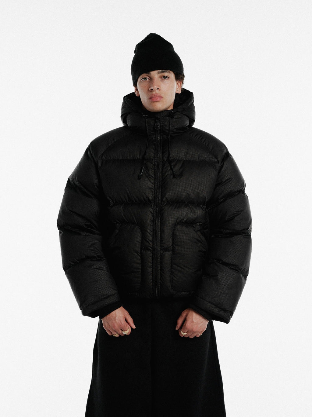HOODED PUFFER JACKET - BLACK