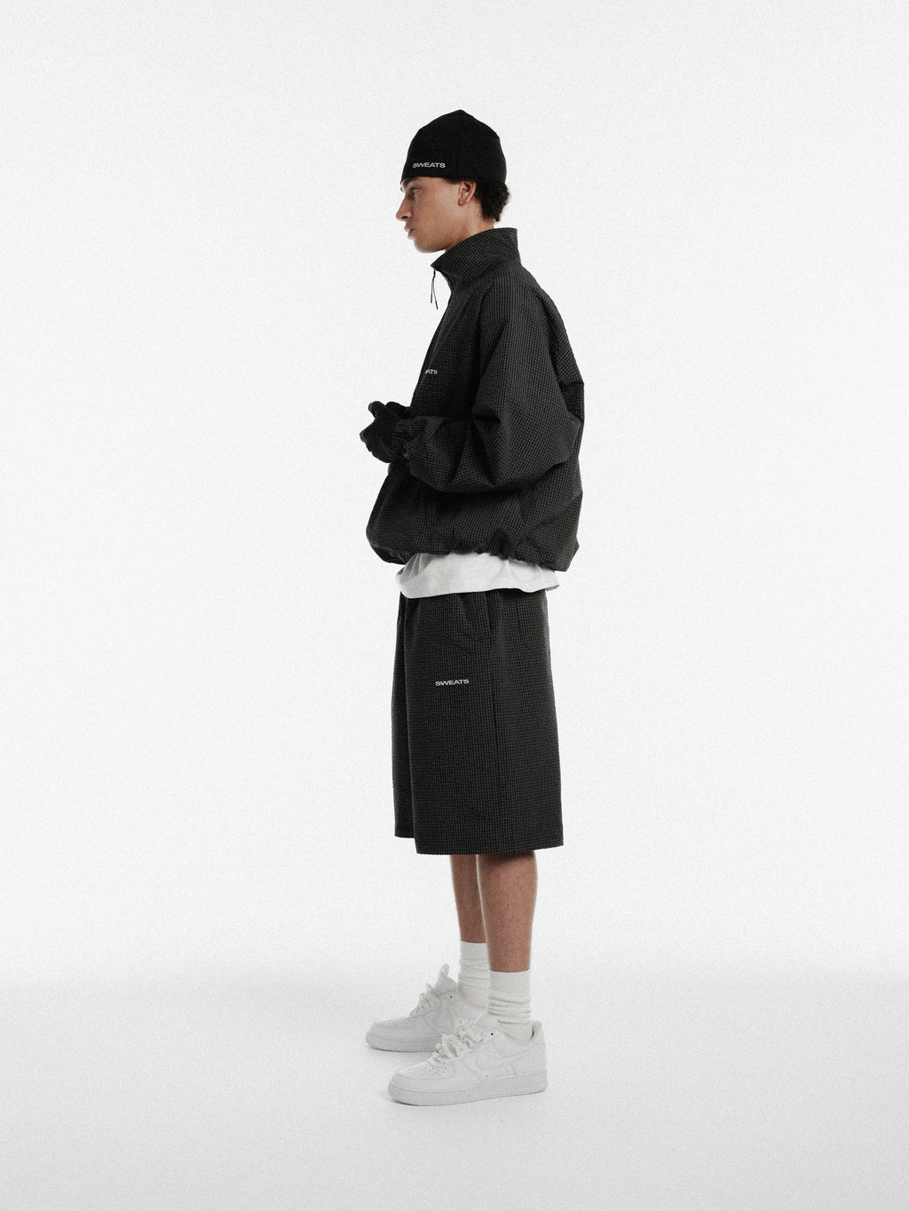 CHECKERED TRACK SHORT - BLACK/WHITE