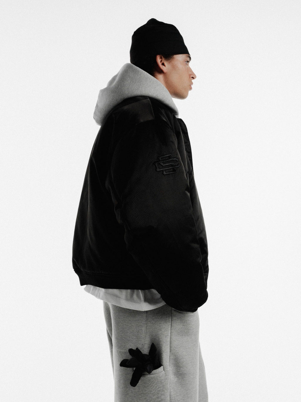 BOMBER JACKET - BLACK