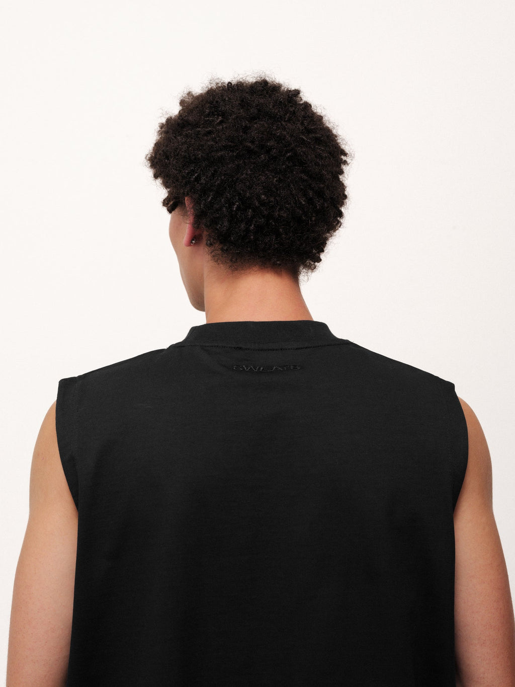 MUSCLE TEE - BLACK