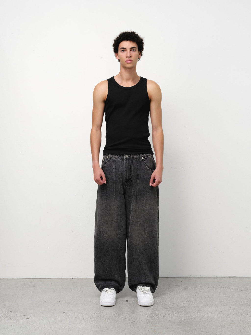 TANK SINGLET - BLACK